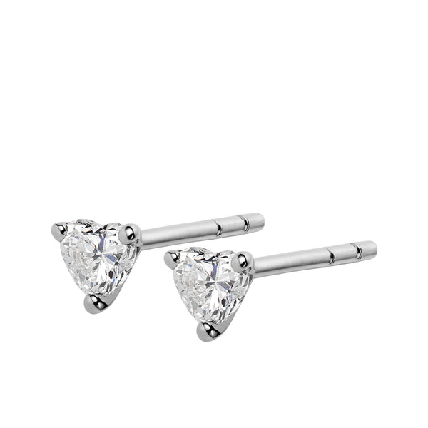 Heart earring solitaire