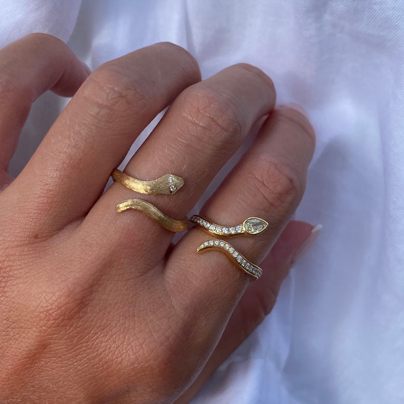 SNAKE GOLD RING